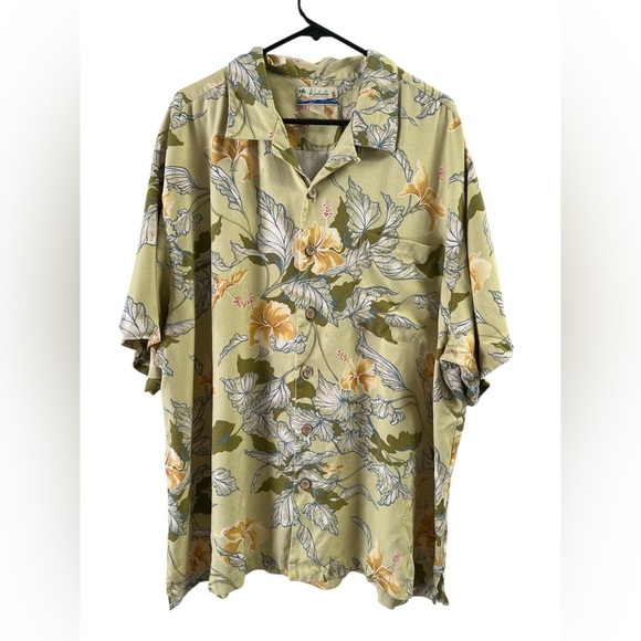 Green silk Hawaiian short sleeve button down shirt - Picture 1 of 7